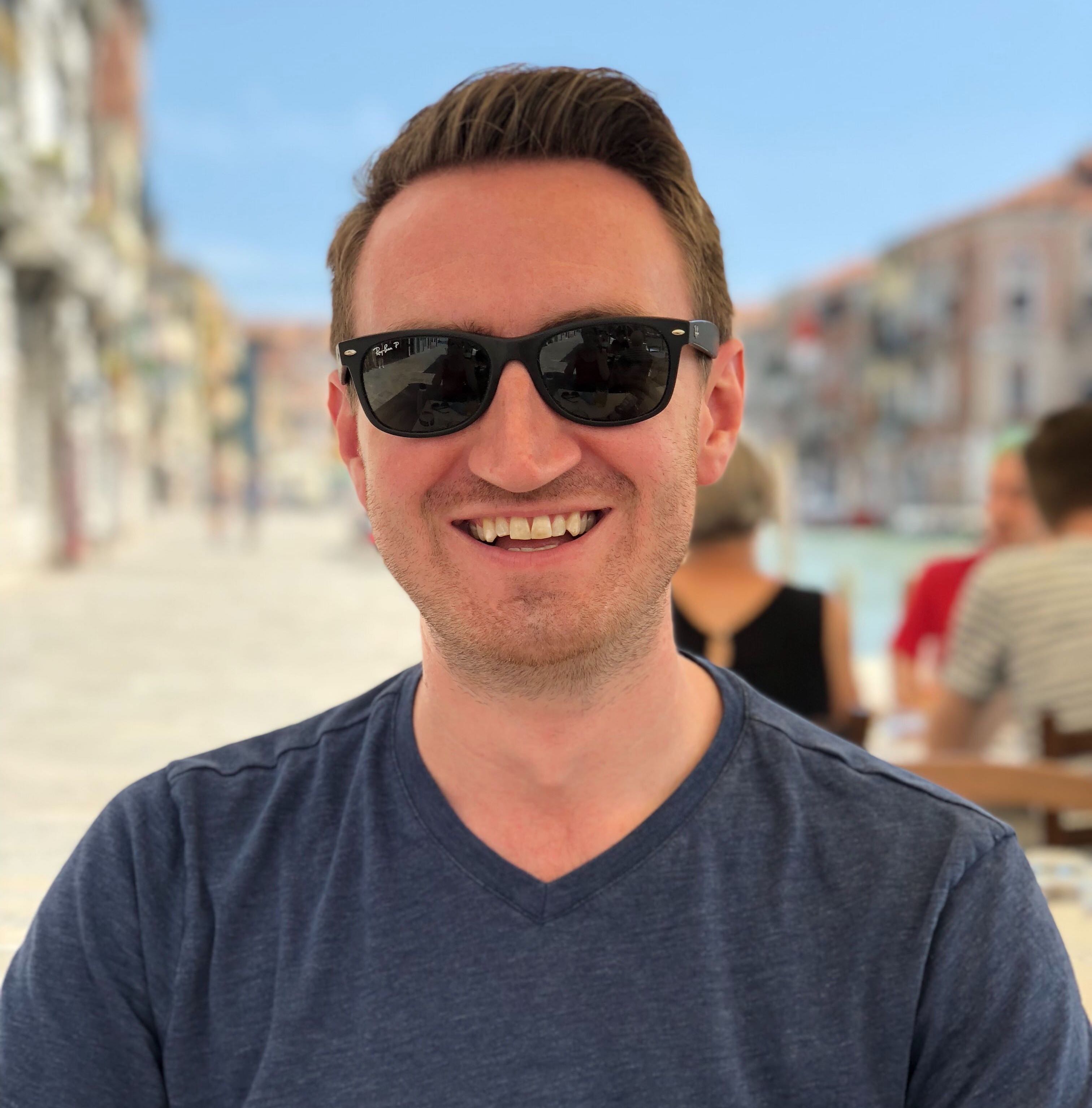 Tom Gott leads Vimeo’s Live Production team. He enjoys nerding out over live video workflows and running marathons.